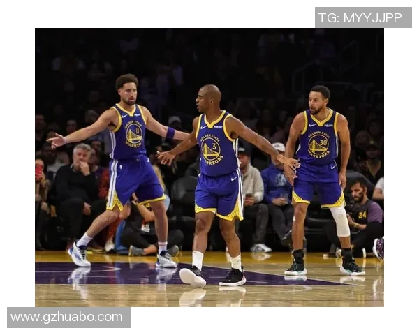 勇士与太阳激战全场精彩回放分析与赛后点评